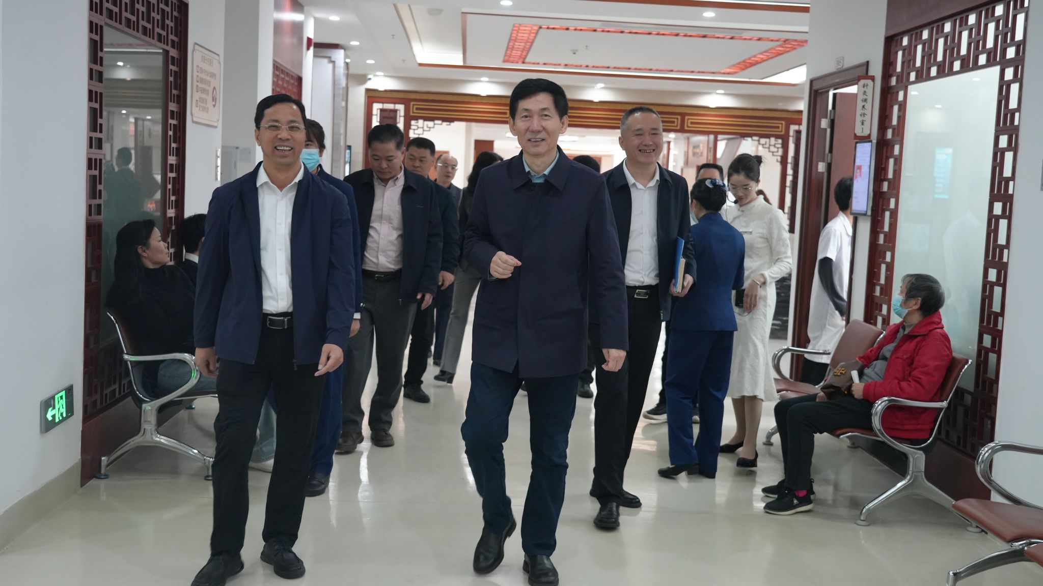 王伟校长一行调研2026世界杯官网惠州医院