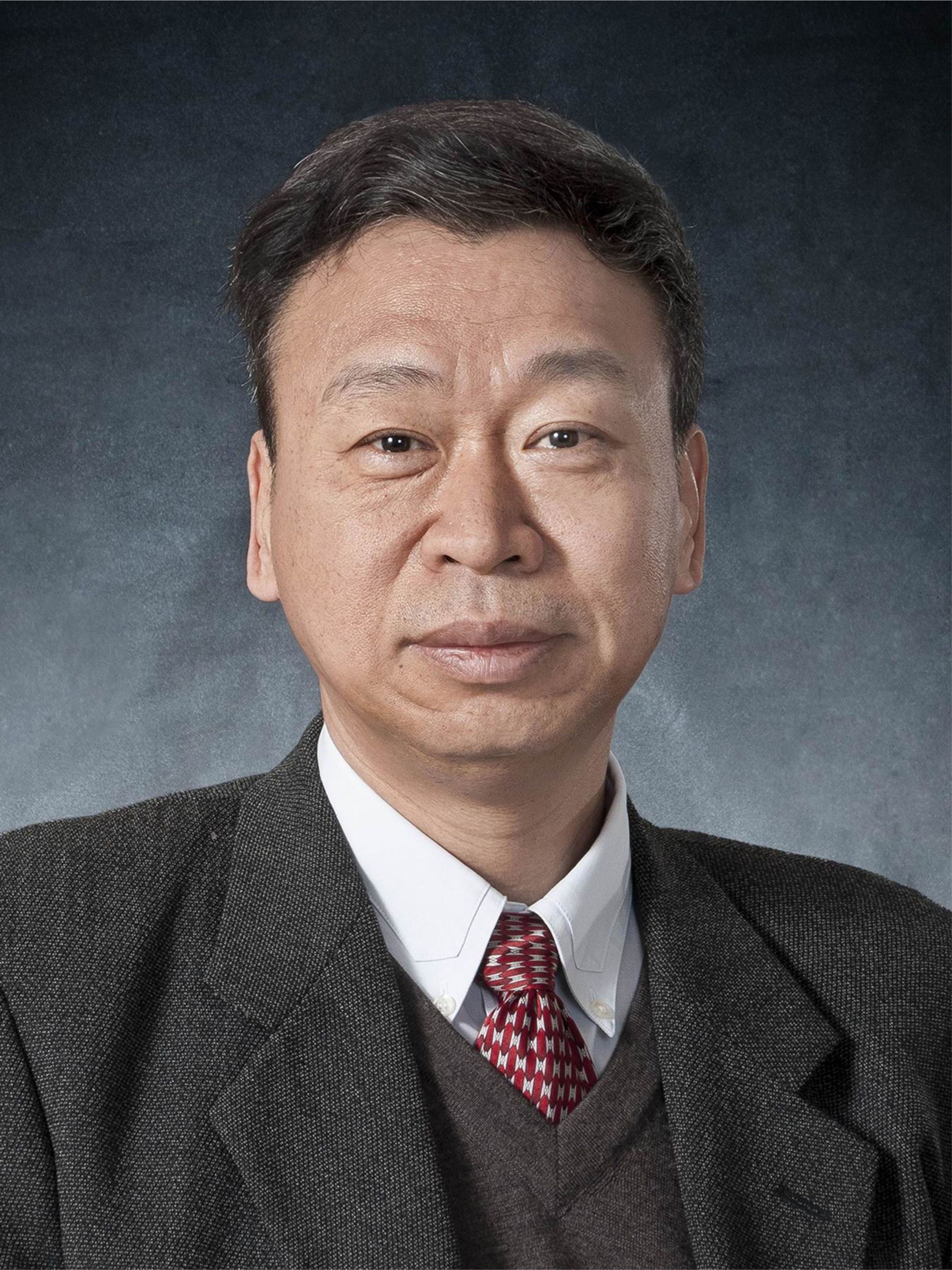 ​樊粤光